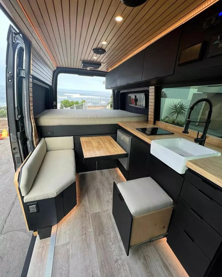 Sprinter Adventure Van